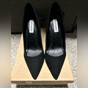 Steve Madden Elegant Black Suede Heels